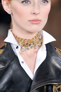 2024854825_RalphLaurenFall2012DetailsHYN45vVbUsBx.thumb.jpg.665e993f3c8c21122e59f92c78457b7d.jpg