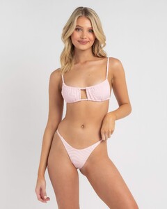 20323835-01-FT-XL.jpg