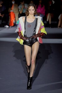 Giselle Norman Philosophy di Lorenzo Serafini Fall 2022 RTW MFW 1.jpg