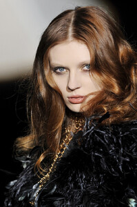 267907566_Dsquared2Spring2009Details69nPQnvN0p6x.thumb.jpg.a93e167a7253a303fb7924f25f6131ca.jpg