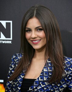 Victoria Justice photo.filmcelebritiesactresses.blogspot-0729.jpg