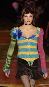 Alison f01betseyJohnson-1b.jpg