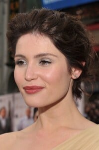 62946-gemmaartertonprinceofpersia-009-123-394lo.jpg