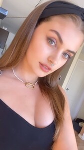 682321f01c0e3701e1e17f47bf1b1c49.jpg