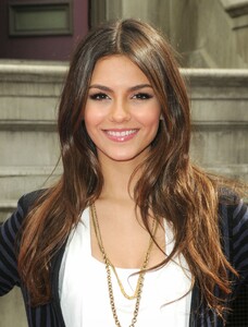 Victoria Justice photo.filmcelebritiesactresses.blogspot-0063.jpg