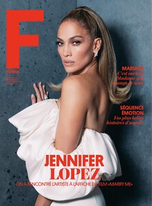 Jennifer Lopez @ Femina France 13 February 2022 01.jpg