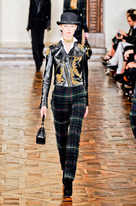 827800387_RalphLaurenFall20126aFEv0Pwk5Lx.thumb.jpg.813c2432e5719e7ee8aadc4483e1f519.jpg