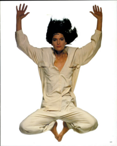Barbieri_Vogue_Italia_February_1990_01_06.thumb.png.41c973145faf816c0146fc00c31ac937.png