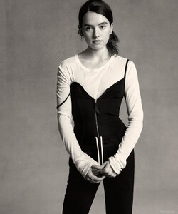 Daisy_Ridley_photo.filmcelebritiesactresses.blogspot-0072.jpg