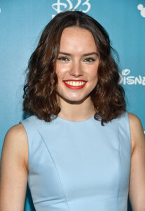 Daisy_Ridley_photo.filmcelebritiesactresses.blogspot-0121.jpg