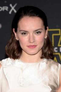 Daisy_Ridley_photo.filmcelebritiesactresses.blogspot-0178.jpg