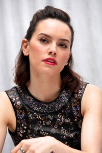 Daisy_Ridley_photo.filmcelebritiesactresses.blogspot-0189.jpg