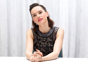 Daisy_Ridley_photo.filmcelebritiesactresses.blogspot-0193.jpg