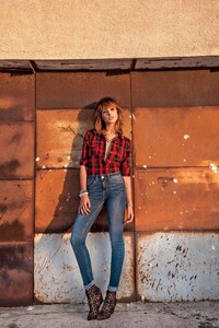 GGmiscphotoshoot016.jpg