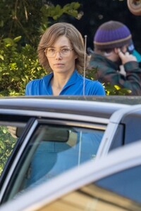 Jessica_Biel_as_Candy_Montgomery_for_Her_TV_Mini-series_Candy_in_Decatur_02-15-2022__4_.jpg