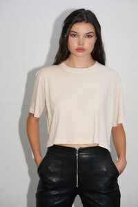 LNA-Yara-Tee-in-Shell_1024x.jpg