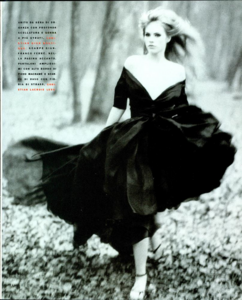 Segni_von_Unwerth_Vogue_Italia_February_1990_01_02.thumb.png.a7ca1660f90a455f393e491a122f82d7.png
