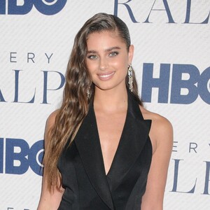 Taylor_Hill_124.jpg