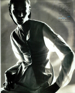 Vallhonrat_Vogue_Italia_May_1990_04.thumb.png.1239bd627f6adfa5aff05b67a02b0c9c.png