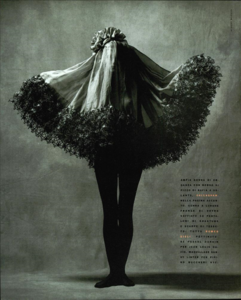 Watson_Vogue_Italia_February_1990_01_09.thumb.png.5f05c2600571b19137046858b88cd60c.png