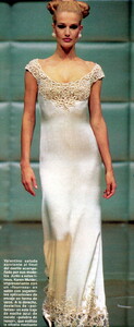 bb_KarenMulder_1995_07_VALENTINO_HC_FW95_010.thumb.jpg.74b37faaaae99caca4ad6bc21bf86c64.jpg