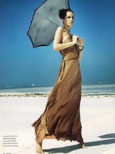 catrine-larsen-108427-fullsize.thumb.jpg.08a3b19cf77eba607b460c20dc9ea484.jpg
