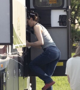 daisy-ridley-the-marsh-king-s-daughter-set-in-toronto-07-30-2021-2.jpg