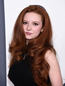 francesca-capaldi-at-the-dropout-premiere-in-los-angeles-02-24-2022-6.jpeg