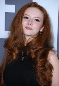 francesca-capaldi-at-the-dropout-premiere-in-los-angeles-02-24-2022-7.jpeg