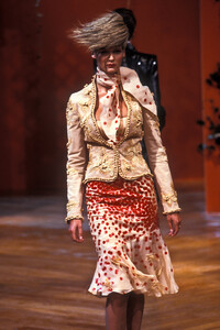 givenchy-hc-ss-99-1.thumb.jpg.0e076d0de0fa54afedcd1a9727db1104.jpg