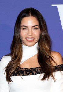 jenna-dewan-stuns-in-high-slit-mini-dress-at-2021-thr-s-power-100-event-12.jpg