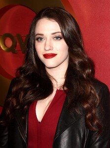 kat_dennings_05.jpg