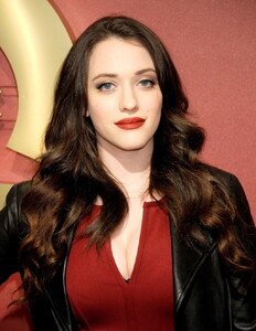 kat_dennings_15.jpg