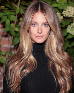 katebock_273453267_139858361840640_6843675039158549991_n.jpg