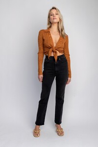 kylie-ribbed-sweater-999662_3648x.jpg