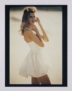 marco_glaviano-claudia-schiffer-7-polaroid_collection_1970_2000-10_7x8_5cm_1.jpg