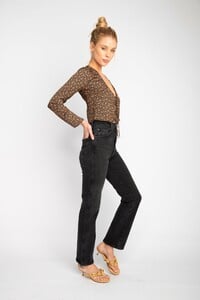 meg-blouse-392281_2400x.jpg