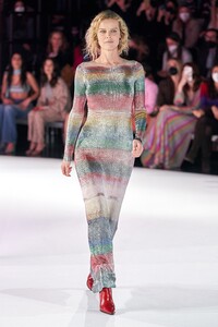 missoni-fw-2022.thumb.jpg.1ac6b08842635ddc34a423880be1fb51.jpg