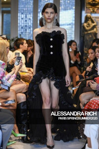 modelss-show-copy.jpg