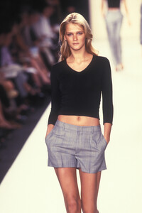 ralph-lauren-ss-2000-3.thumb.jpg.96237d68fcd8fbef0fffa3bccd941234.jpg