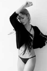tumblr_oeqozv2Fz71qaw4nbo1_1280.thumb.jpg.87e9fc1297c105140e9eb221dcbcf4e3.jpg