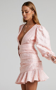 Baxia_Textured_Balloon_Sleeve_Mini_Dress_in_Dusty_Pink_2528SD2~1.jpg