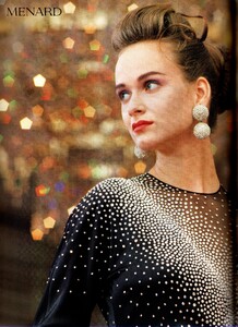 1085162701_MarieClaireJapan1990Dec(14).thumb.jpg.378963d34f1be4ecd3882b14fd4d594b.jpg