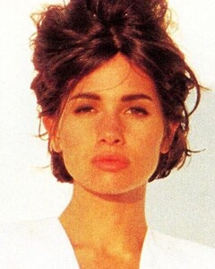 1095009817_Caroline(2).thumb.JPG.5958f570472f74d62a8b36157c70cccc.JPG