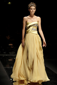 1103743224_ElieSaab2008HauteCouture128.thumb.jpg.268c5d8aca048c8e424d3370a0233795.jpg