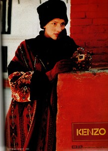 1171850582_MarieClaireJapan1994October(3).thumb.jpg.d85ed8fdf9aa66a04f4f107b912bc8a0.jpg