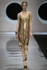 117564261_PacoRabanne2004WomenRTW30.thumb.jpg.4e90d6ee3d51ddf96ef6e594ca6deda5.jpg