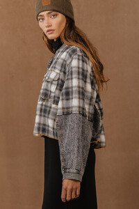 11.18Studio_74of128_900x lexi bhardwaj.jpg