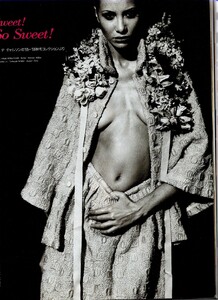 1456811588_MarieClaireJapan1995August(22).thumb.jpg.ac5cb2f1005b41a11122d7578f0009c4.jpg