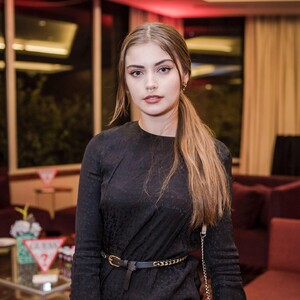 1536081761.jpg